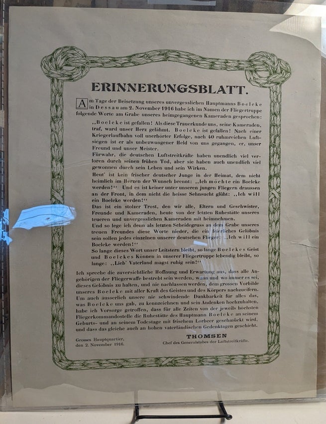 Item #34904 Erinnerungsblatt.