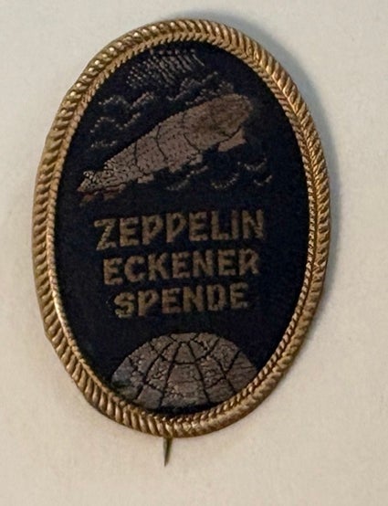 Item #35217 "Zeppelin Eckener Spende" donor badge.